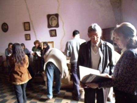 Donan libros para futuro Centro Cultural de Caapucú|Oñeme’ẽ aranduka Centro Cultural-rã opytáva Ka’apukúpe imagen