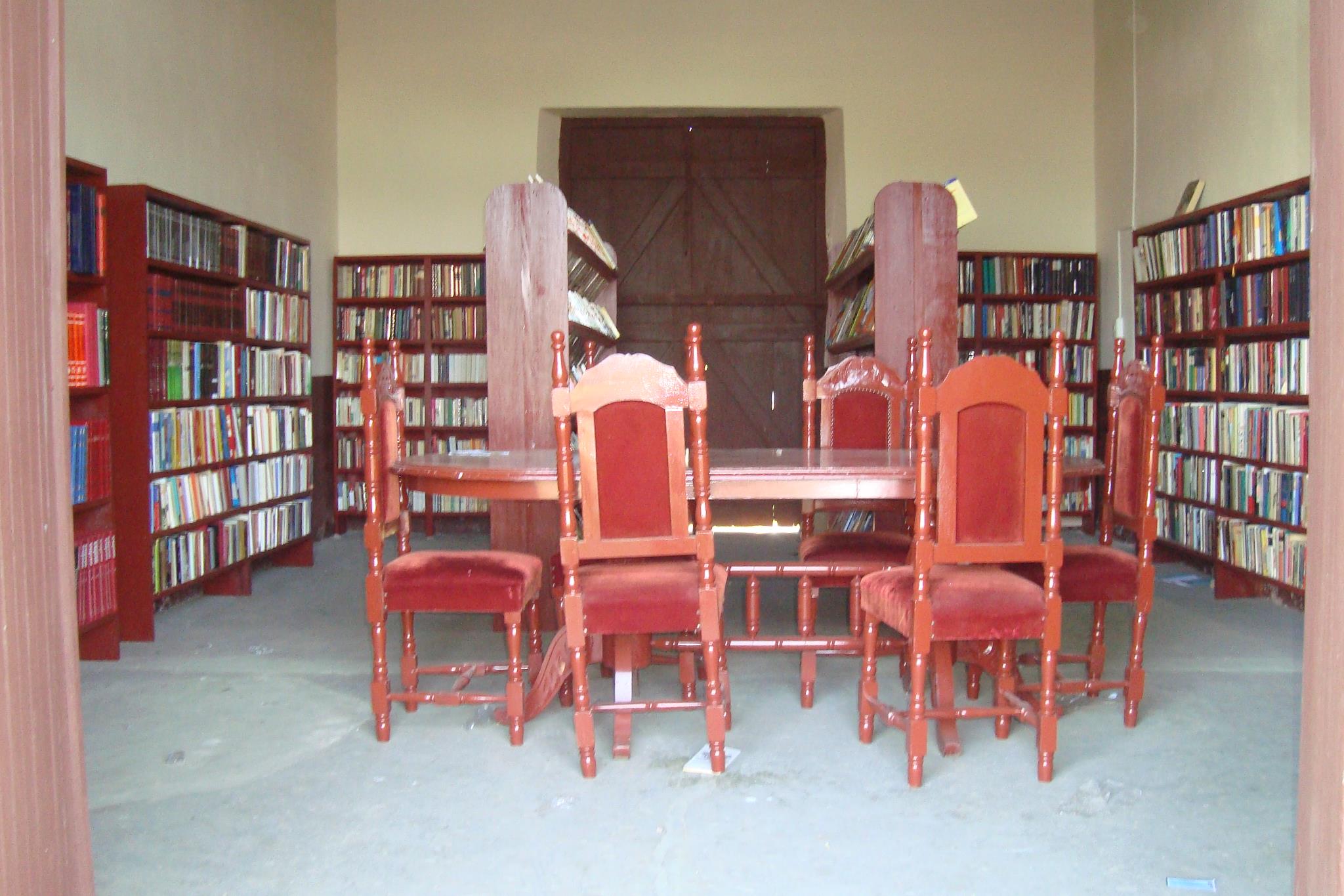 Inaugurarán biblioteca en Paraguarí|Oñeinauguráta arandukakoty Paraguarípe imagen
