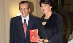 González Delvalle ganó el Premio Nacional de Literatura 2013 imagen