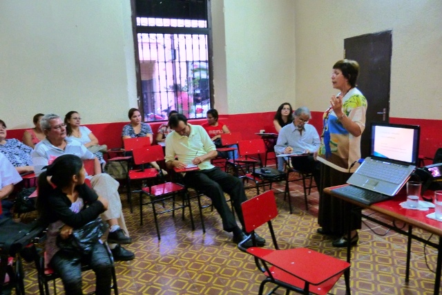 Un taller literario concluido empalma con otro nuevo en Villarrica imagen