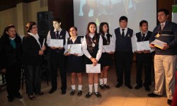 Premian a colegios ganadores del IV Safari Educativo “Tras las Huellas de Juan de Salazar” imagen