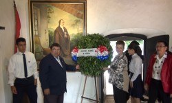 Rinden homenaje al Dr. Francia en Yaguarón, a 174 años de su muerte imagen