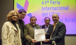 Conversatorio sobre Guerra de la Triple Alianza, en el Día de Paraguay de la Feria del Libro de Buenos Aires imagen