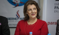 Ministra de Cultura participa de prestigioso programa de liderazgo en Francia imagen