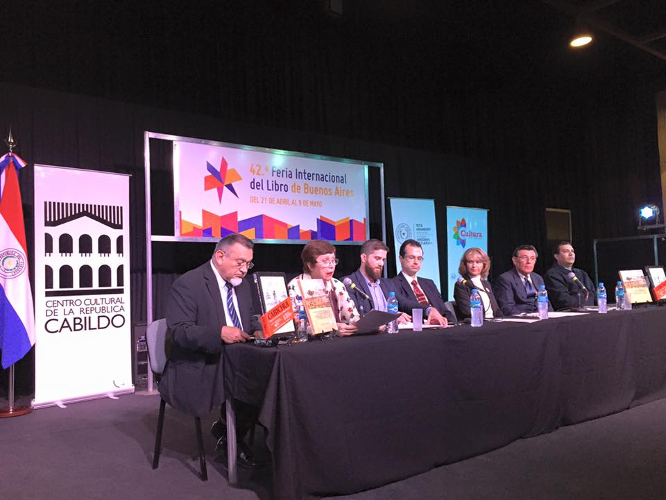 En Feria del Libro de Buenos Aires, debatieron sobre el guaraní como lengua del MERCOSUR imagen