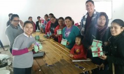 Cultura realiza con éxito talleres del programa Arovia  a familias del Bañado Tacumbú imagen