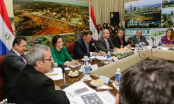 Ministros e Intendente se reúnen para fortalecer acciones en el Centro Histórico de Asunción imagen
