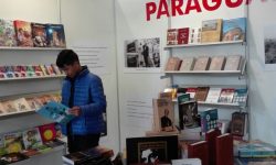 Presentan libros de autores paraguayos en la 40ª Feria Internacional del Libro de Montevideo imagen