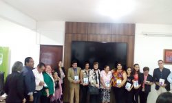 Presentaron Antología Bilingüe de Alto Paraná imagen