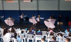 Danza Joven llega a los colegios para exhibir música, danza y talento imagen