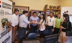 Cultura y Fundación en Alianza donaron importante lote de libros a la Biblioteca Municipal de Gral. Aquino imagen