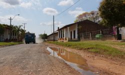 Solicitan recuperación del empedrado boliviano de Pirayú imagen