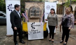 Inauguran horno itinerante que permitirá a ceramista Julia Isidrez dictar talleres prácticos imagen