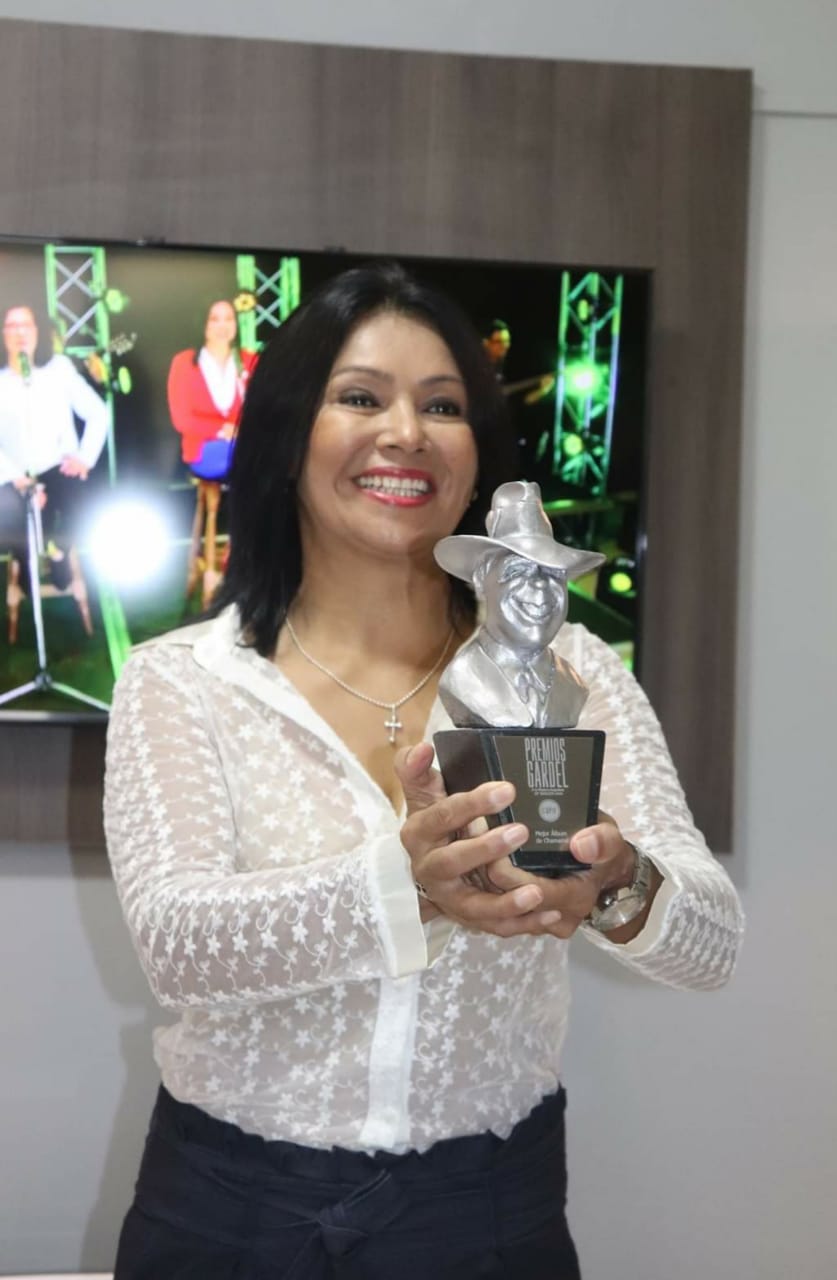 Mirta Noemí Talavera representará a Paraguay en el festival «Puerto Tirol es Chamamé» imagen