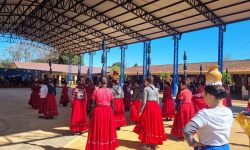 “Abriendo Horizontes” llegó a Hernandarias con talleres de danza paraguaya imagen