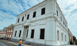 Paraguay recupera manuscrito del siglo XVI sustraído del Archivo Nacional imagen