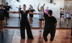 Convocan a talleres intensivos de Danza Clásica y Contemporánea en el Sitio de Memoria 1A imagen