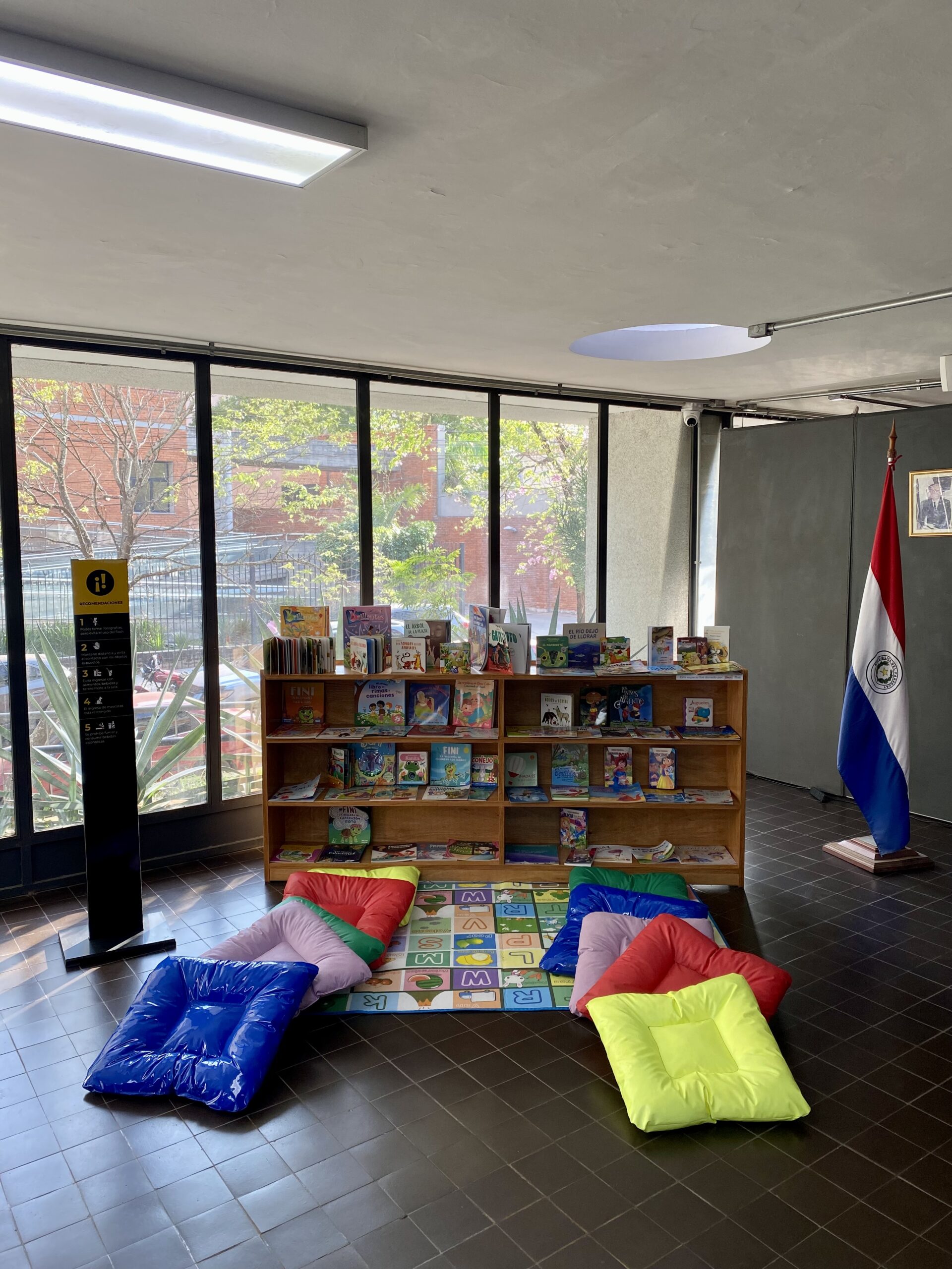 Biblioteca Nacional celebra sus 138 años con una mañana de lectura imagen