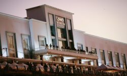 Feria y Música en vivo en EMBARCATE edición VINILO COOLTURAL” este sábado.