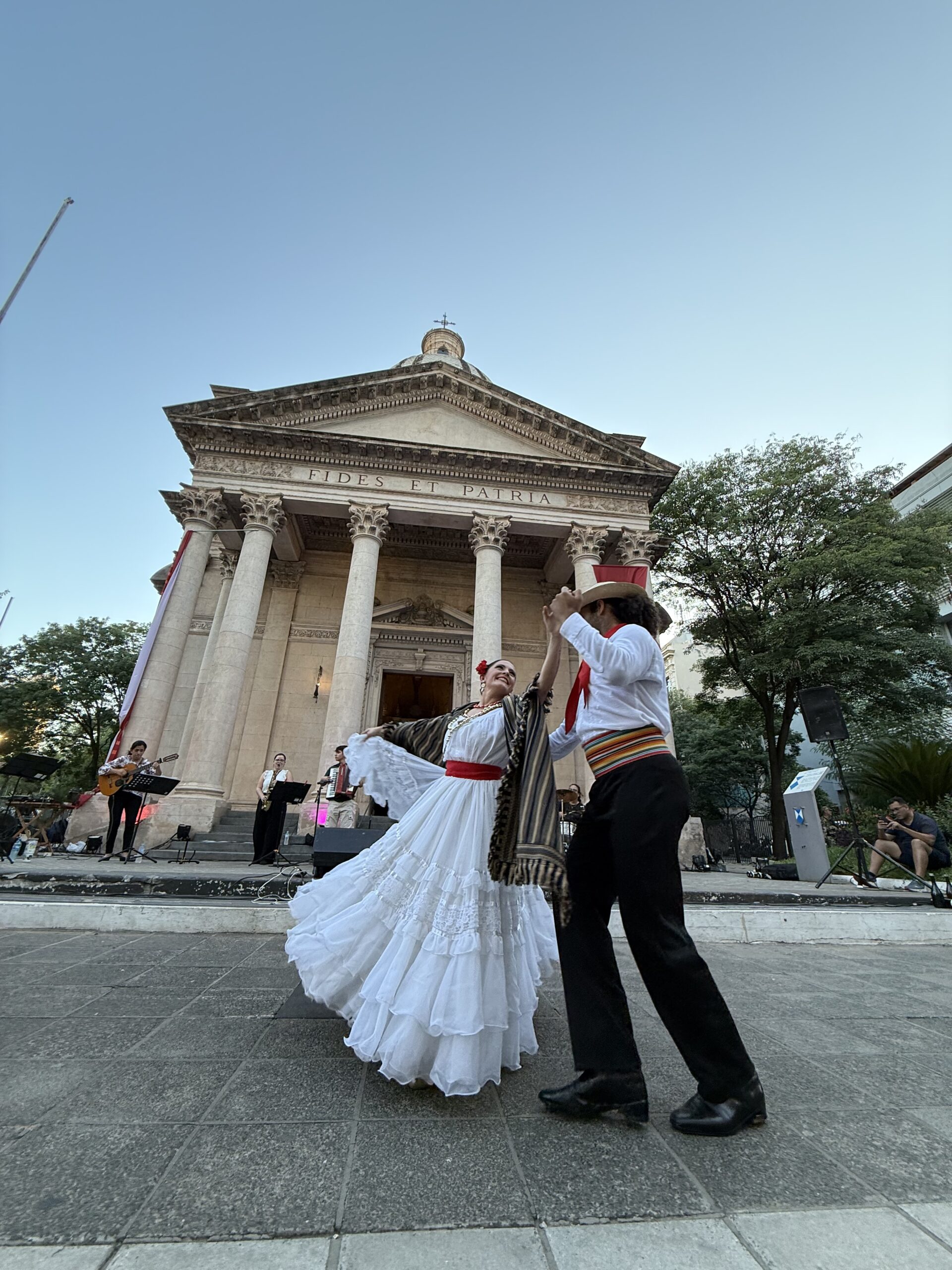 Centro histórico de Asunción activa agenda cultural con Feria Palmear y programación en el Centro Cultural del Puerto imagen